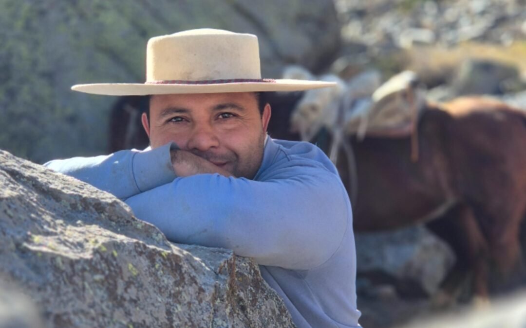 🌄 Cabalgata en Parque Yerba Loca: Experiencia con la Cultura Arriera de Farellones 🐎🌿