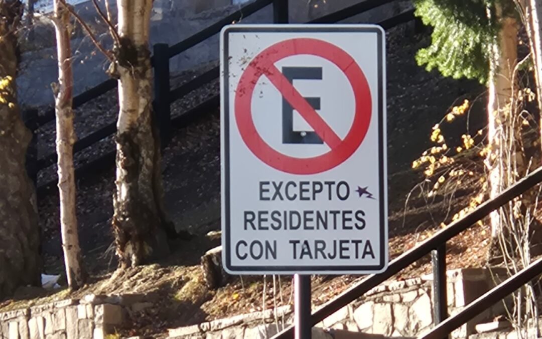 ¿Cómo estacionarse correctamente en Farellones?
